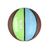 Mooie witte trouwpaarden aangepaste namen basketbal (Verticaal)