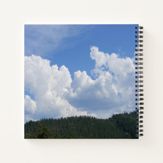 Mooie wolken in de bergen... notitieboek (Achterkant)