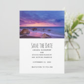 Mooie zonsondergang Kustfoto bruiloft Save The Date (Staand voorkant)