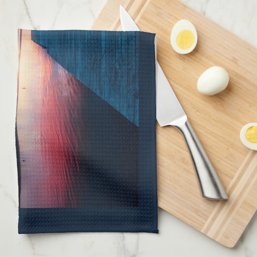 Mooie zonsondergang op een rustig meer theedoek (Quarter Fold)