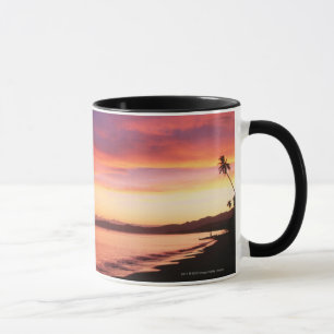 Mooie zonsondergang op het strand mok