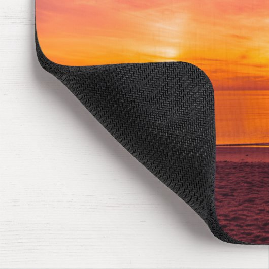 Mooie zonsondergang op het strand muismat (Hoek)