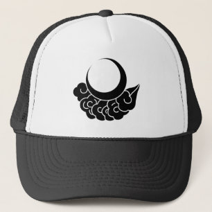 Moon en cloud trucker pet