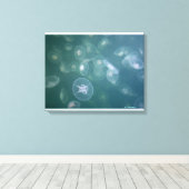 Moon jellyfish canvas afdruk (Insitu (Houten vloer))