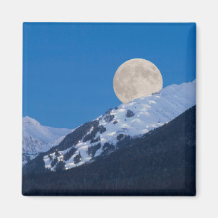 Moon Over Alyeska Ski Resort Alaska Magneet