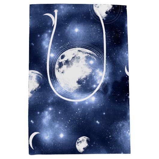 Moonlight Glow | Moon Phases in Sky Clouds Medium Cadeauzakje (Voorkant)