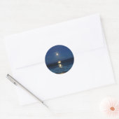 MOONLIGHT op BEACH Ronde Sticker (Envelop)