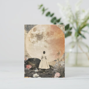 Moonlit Elegance - Uitzicht van de vrouw met maan Briefkaart