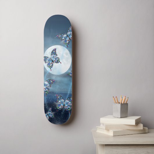Moonlit Flutter Skateboard (Muurkunst)