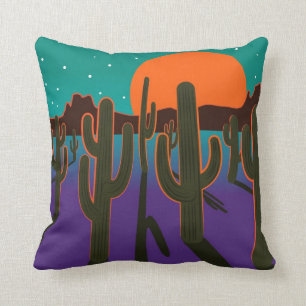 Moonlit woestijn met cactus. kussen