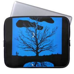 Moonscape in kobalt blauw en zwarte laptophoes laptop sleeve