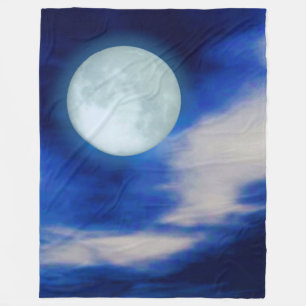 Moonscape met onverlichte wolken fleece deken