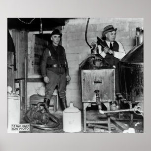 MOONSHINE BUST MET VERBOD OP MINNESOTA POSTER