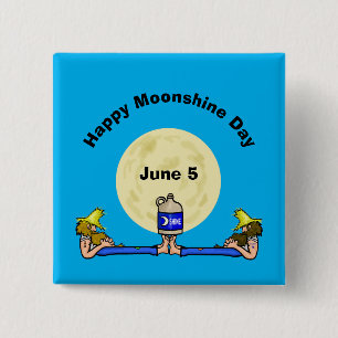 Moonshine Day Square Button met 2 Hillbillies