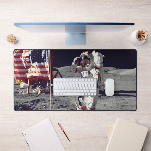 Moonwalk Apollo 17 (Bureau 1)