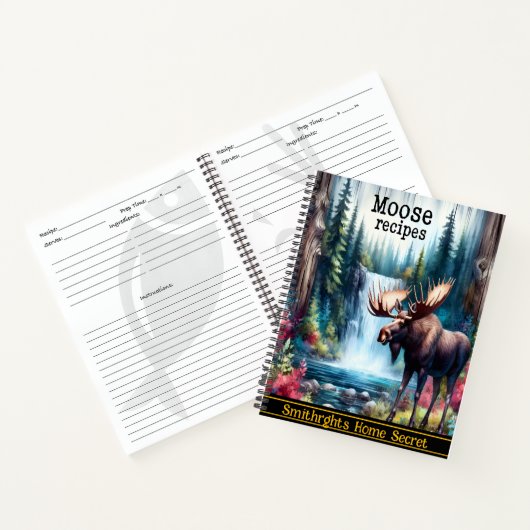 Moose bij een vredige waterval notitieboek (Binnen)