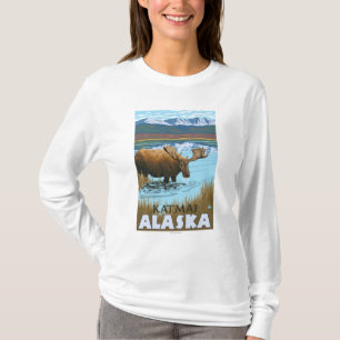 Moose Drink bij het meer van Katmai, Alaska T-shirt
