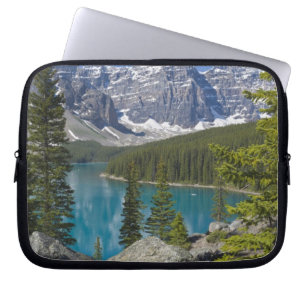 Moraine Lake, Canadese Rockies, Alberta, Canada Laptop Sleeve