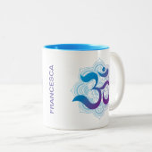 Morning Mantra Paarse Blauwe Om Tweekleurige Koffiemok (Voorkant rechts)