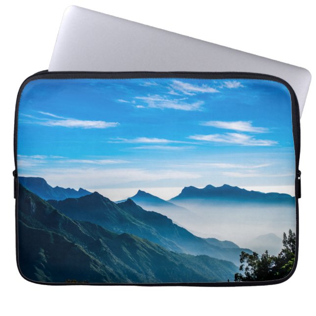 Morning Mountains Mist Landschap Laptop Sleeve (Voorkant)