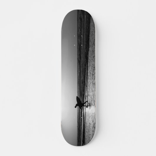 Morning Surfer Grayscale Skateboard (Voorkant)