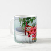 Morning Trumpets Mok (Voorkant links)