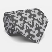 Moroccan Ikat Damask Pattern, Silver Grey / Grey Stropdas (Opgerold)