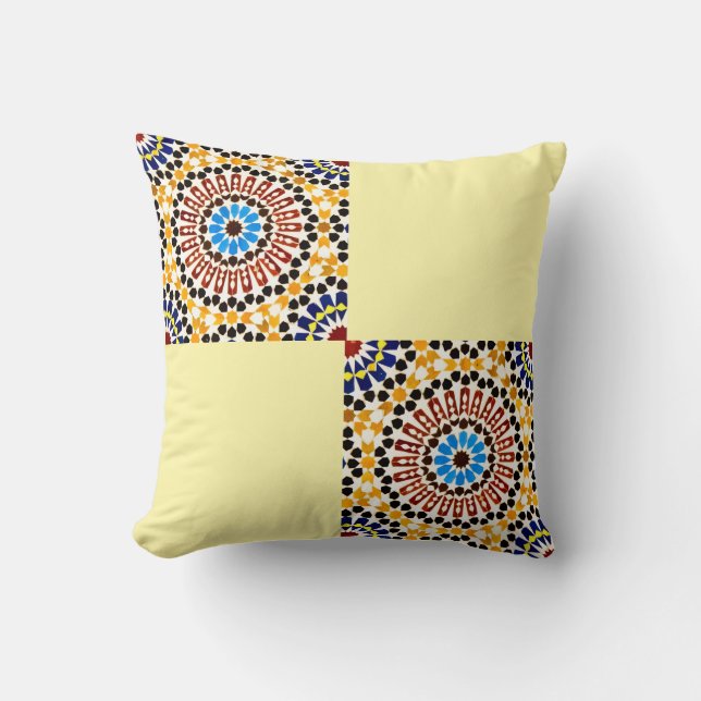 Moroccan Zellige Harmony Throw Pillow Kussen (Voorkant)