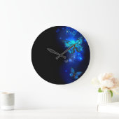 Morpho Butterfly in de donkere achtergrond Grote Klok (Huis)