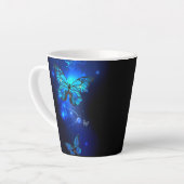 Morpho Butterfly in de donkere achtergrond Latte Mok (Linkerhoek)