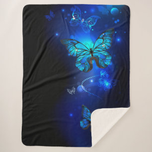 Morpho Butterfly in de donkere achtergrond Sherpa Deken