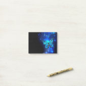 Morpho Vlinder op Donkere Achtergrond Post-it® Notes (Op bureau)