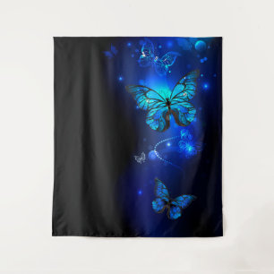 Morpho Vlinder op Donkere Achtergrond Wandkleed