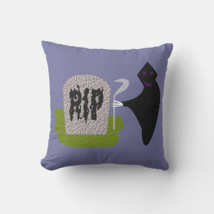 Mort dans le cimetière Halloween Coussin extérieur