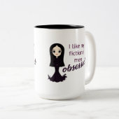 Morticia Observe Mug (Devant droit)