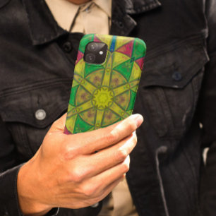 Mosaic Kaleidoscope Flower Green Yellow and Red iPhone 11 Hoesje