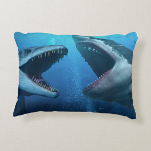 Mosasaurus versus megalodon accent kussen