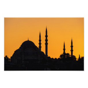 Moskee in Istanbul in Turkije met zonsondergang Foto Afdruk