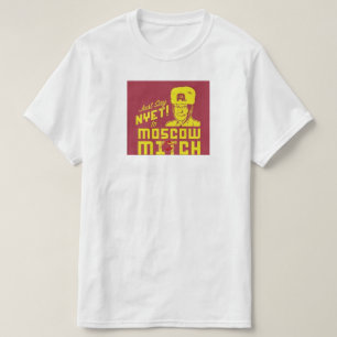 moskou met mitralisch shirt