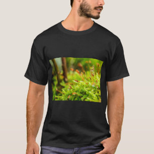 Moss & Dewdrop Natuur T-shirt