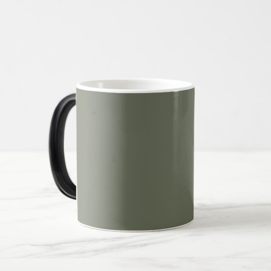 Moss Green Ceramic Mok –  ontwerp (Voorkant links)