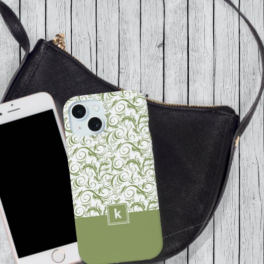 Moss Green Damask Pattern Monogram iPhone 15 Hoesje