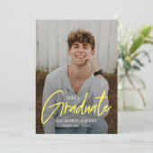 Mot peint Editable Colour Graduation Invitation (Debout devant)