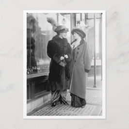 Mother and Daughter Shopping Briefkaart