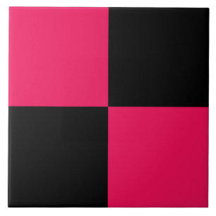 Motif à carreaux rose et noir