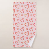 Motif d'amour : coeurs rouges en arrière - plan ro (Serviette de bain)