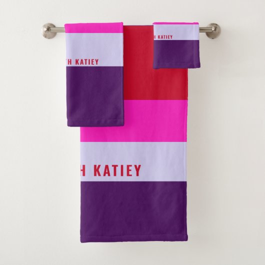 Motif de bandes rouge, rose et violet (En situation)