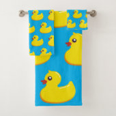 motif de canard en caoutchouc jaune (En situation)