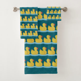 Motif de caneton mignon sur fond bleu