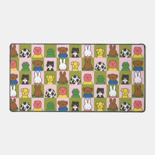 Motif de caractères animal mignon dans la grille c